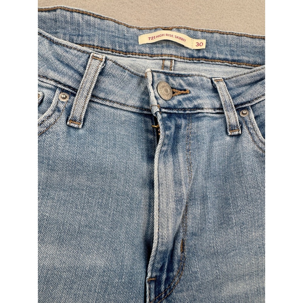 Levis 721 High Rise Skinny Jeans Womens 30x30 Light Wash Blue Denim Stretch - Picture 4 of 14